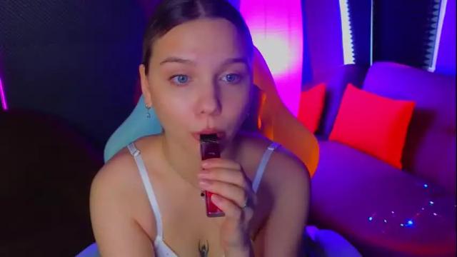 Image 11 of sabrinaspel Stream on Chaturbate on 28 days ago
