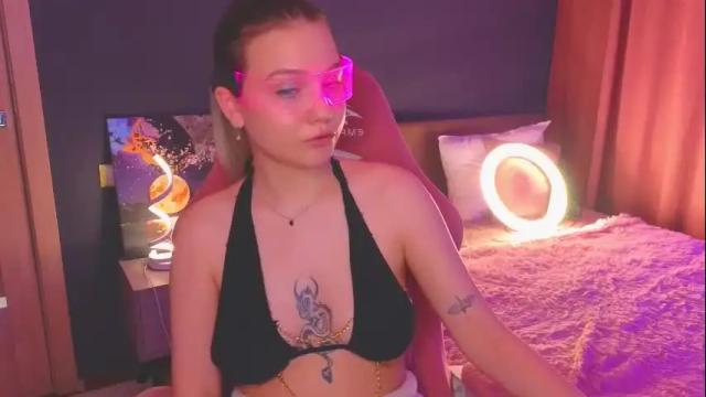 Image 8 of sabrinaspel Stream on Chaturbate on 23 days ago
