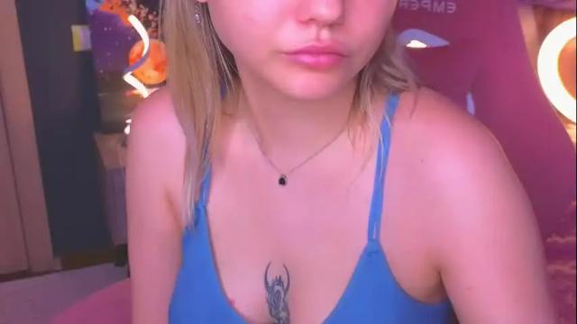 Image 8 of sabrinaspel Stream on Chaturbate on 21 days ago