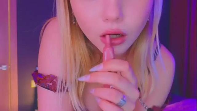 Image 12 of sabrinaspel Stream on Chaturbate on 17 hours ago