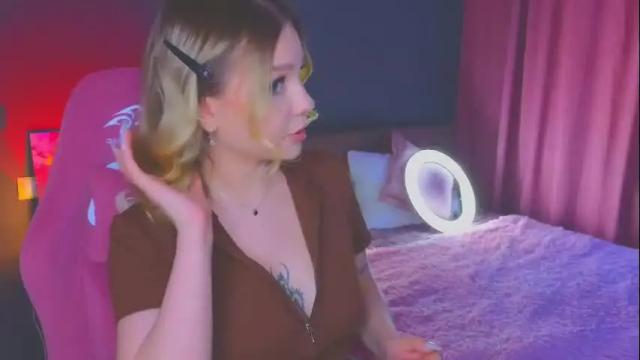 Image 7 of sabrinaspel Stream on Chaturbate on 7 months ago