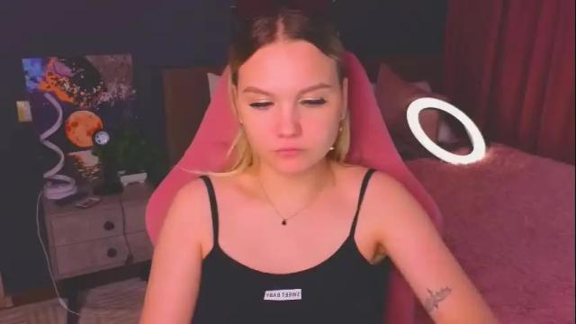 Image 7 of sabrinaspel Stream on Chaturbate on 7 months ago