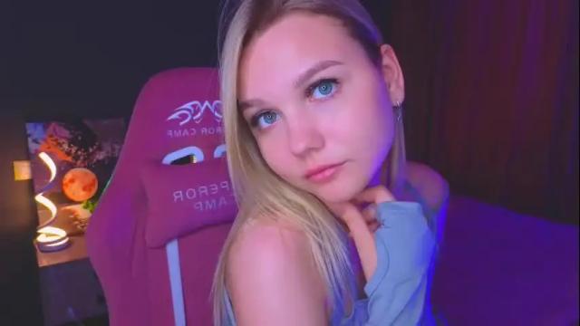 Image 7 of sabrinaspel Stream on Chaturbate on 7 months ago