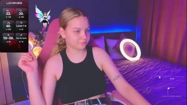 Image 8 of sabrinaspel Stream on Chaturbate on 7 months ago