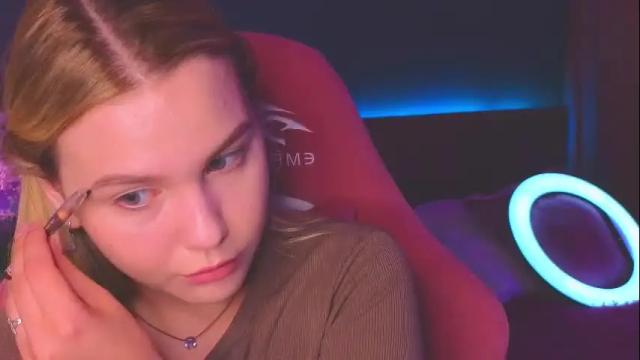 Image 6 of sabrinaspel Stream on Chaturbate on 6 months ago