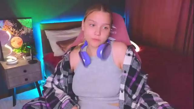 Image 11 of sabrinaspel Stream on Chaturbate on 6 months ago
