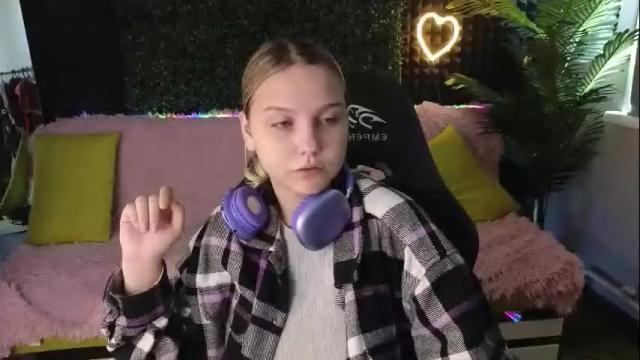 Thumbnail 1, sabrinaspel's Stream at Chaturbate, 6 months ago