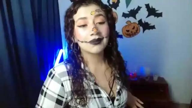 Image 8 of sabrinawalker_73 Stream on Chaturbate on 21 months ago