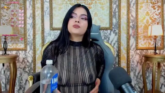 Image 6 of sabrinawalsh Stream on Chaturbate on 19 months ago
