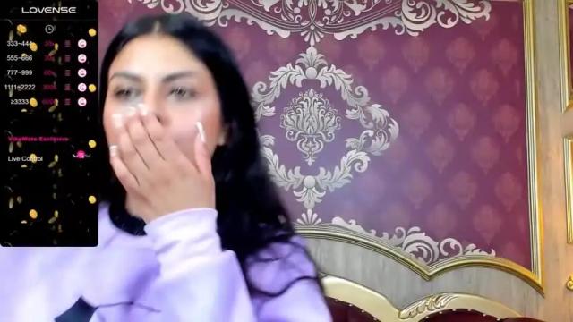 Image 12 of sabrinawalsh Stream on Chaturbate on 18 months ago