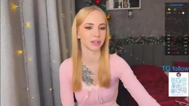 Image 8 of sabrinkaa Stream on Chaturbate on 24 days ago