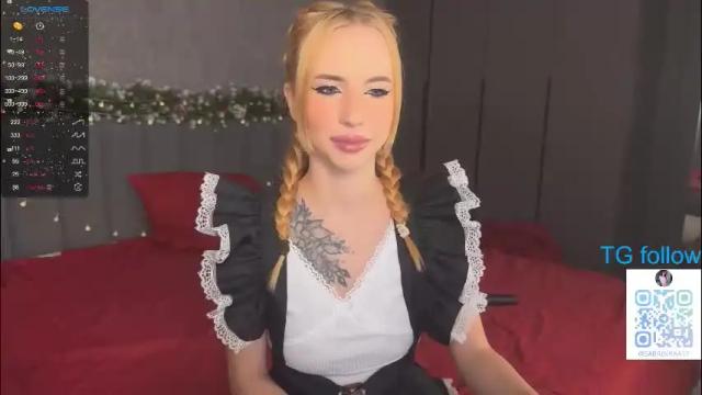 Image 2 of sabrinkaa Stream on Chaturbate on 13 days ago