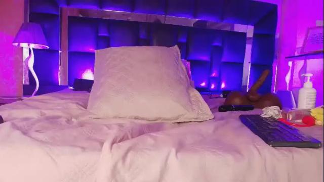Image 2 of sacha_malala Stream on Chaturbate on 21 hours ago
