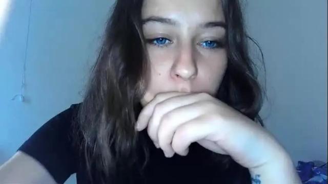 Image 11 of sademoface Stream on Chaturbate on 7 months ago