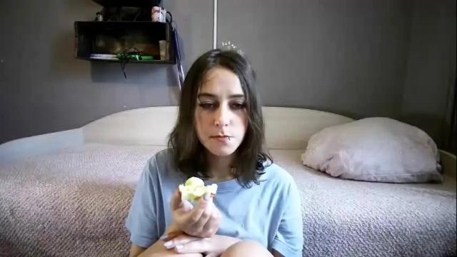 Image 10 of sademoface Stream on Chaturbate on 6 months ago