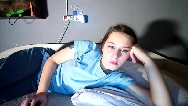 Image 11 of sademoface Stream on Chaturbate on 5 months ago