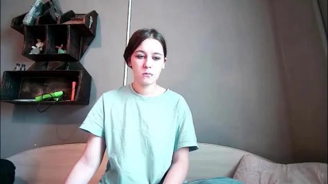 Image 2 of sademoface Stream on Chaturbate on 5 months ago