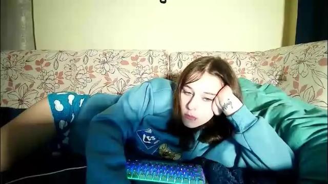 Image 2 of sademoface Stream on Chaturbate on 1 month ago