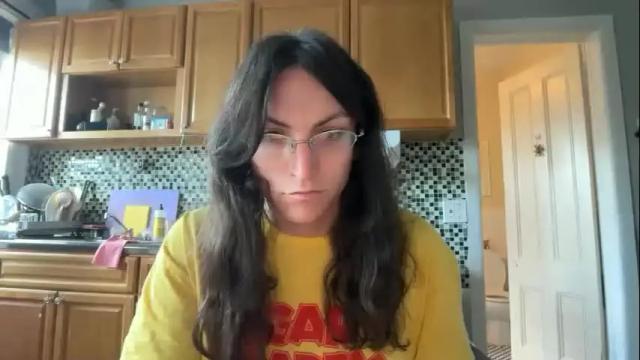 Image 4 of sadie_stars Stream on Chaturbate on 1 month ago