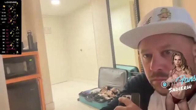 Image 2 of sadierw Stream on Chaturbate on 12 months ago