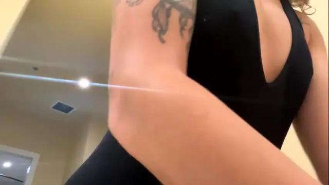 Image 12 of sadittyse7en Stream on Chaturbate on 4 months ago