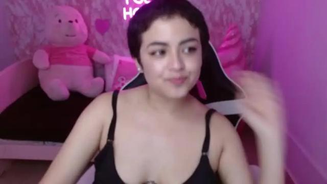 Image 4 of sahaar_ch Stream on Chaturbate on 14 months ago