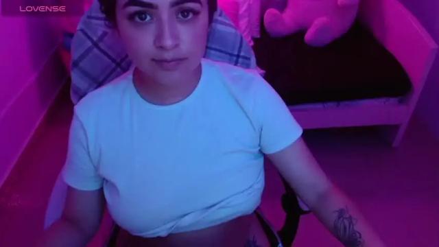 Image 12 of sahaar_ch Stream on Chaturbate on 14 months ago