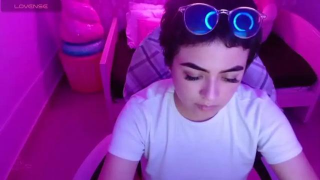 Image 6 of sahaar_ch Stream on Chaturbate on 14 months ago