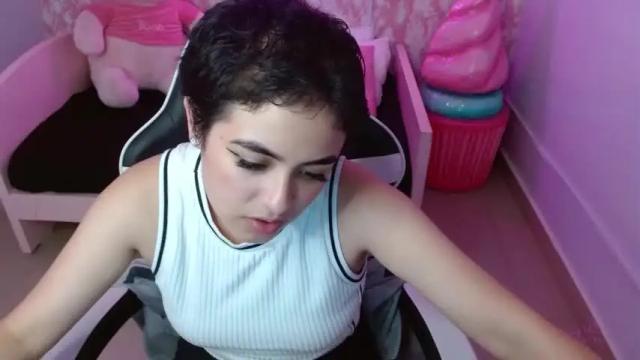 Image 7 of sahaar_ch Stream on Chaturbate on 14 months ago