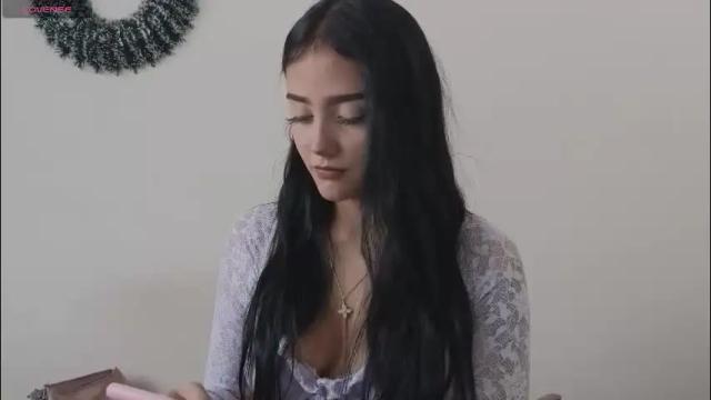 Image 3 of sahara_n_thiago Stream on Chaturbate on 18 days ago