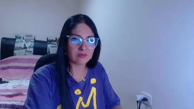 Image 11 of sahotlove1 Stream on Chaturbate on 19 months ago