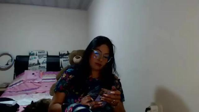 Image 4 of sahotlove1 Stream on Chaturbate on 18 months ago