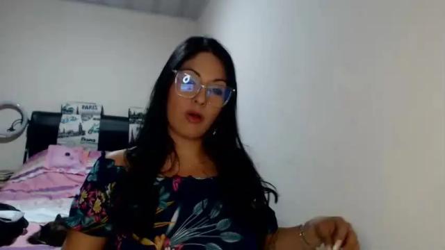 Image 7 of sahotlove1 Stream on Chaturbate on 18 months ago