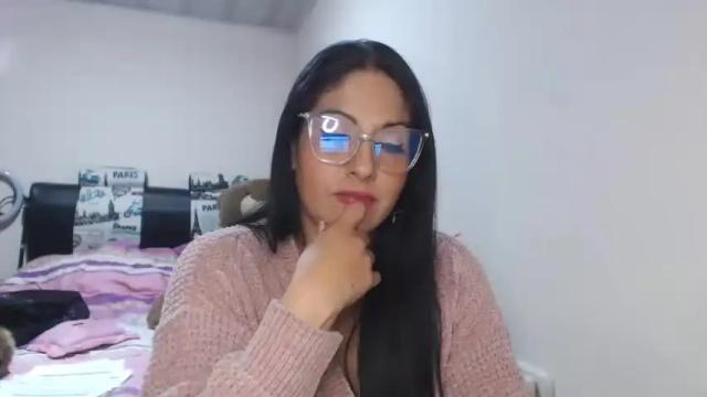 Image 4 of sahotlove1 Stream on Chaturbate on 18 months ago