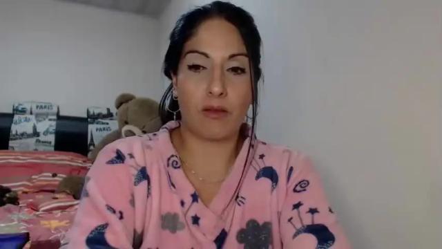 Image 7 of sahotlove1 Stream on Chaturbate on 18 months ago