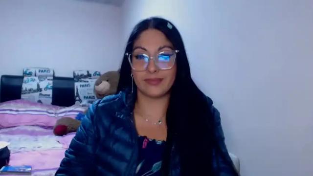 Image 4 of sahotlove1 Stream on Chaturbate on 18 months ago