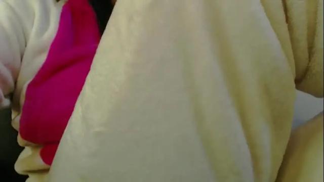 Image 2 of sahotlove1 Stream on Chaturbate on 6 days ago