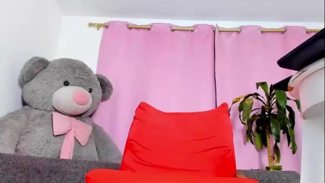 Image 10 of sahra_belmont Stream on Chaturbate on 1 month ago
