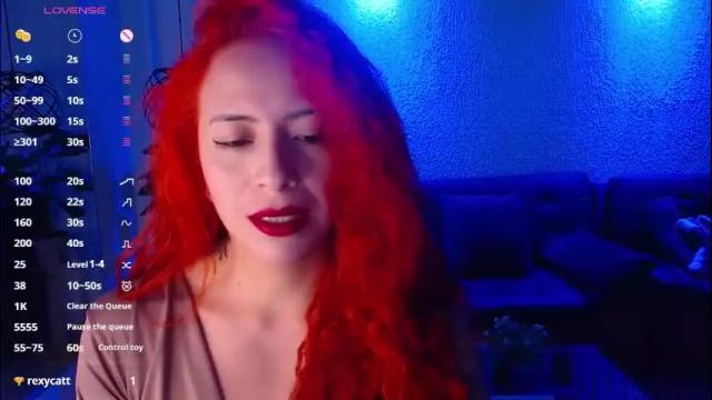 Image 2 of sahra_tayl0r_ Stream on Chaturbate on 1 month ago
