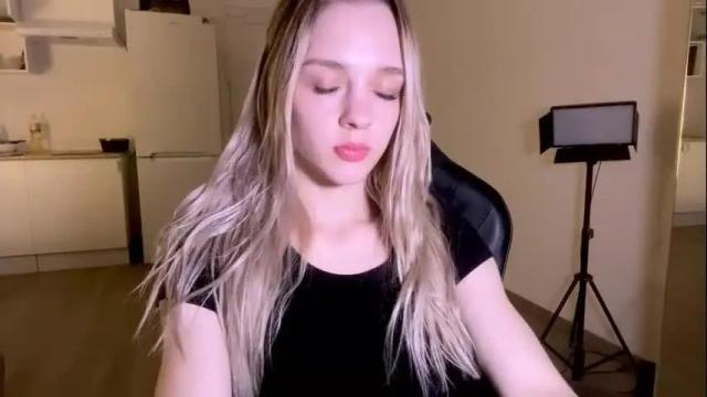 Image 4 of sailormoon666_ Stream on Chaturbate on 1 month ago