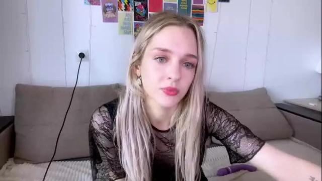 Image 12 of sailormoon666_ Stream on Chaturbate on 15 days ago