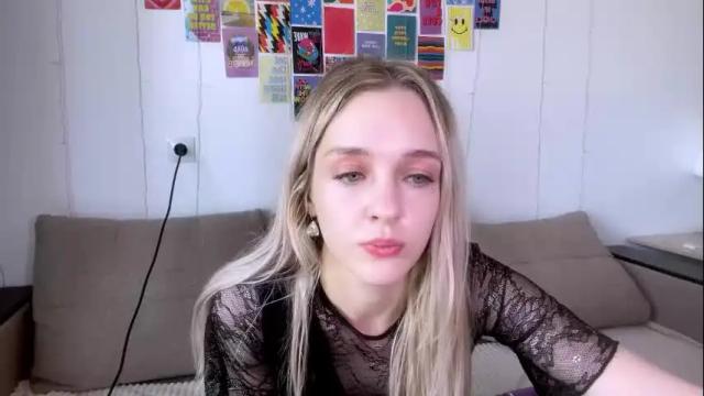 Image 7 of sailormoon666_ Stream on Chaturbate on 15 days ago