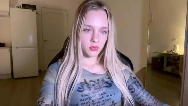 Image 3 of sailormoon666_ Stream on Chaturbate on 4 days ago