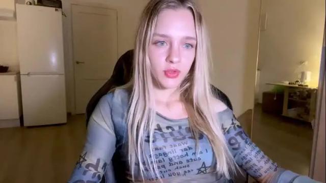 Image 4 of sailormoon666_ Stream on Chaturbate on 4 days ago