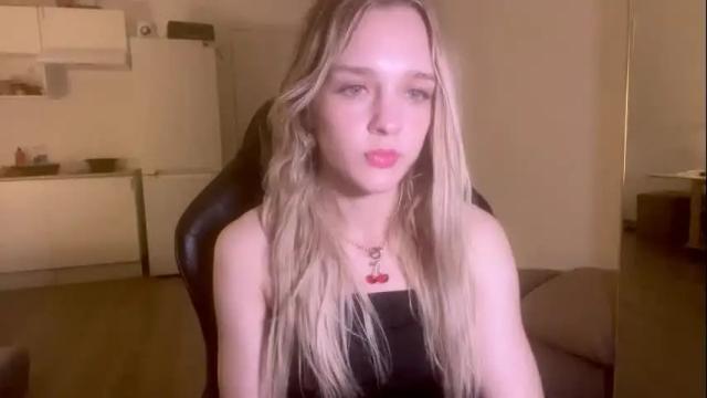 Image 4 of sailormoon666_ Stream on Chaturbate on 4 months ago