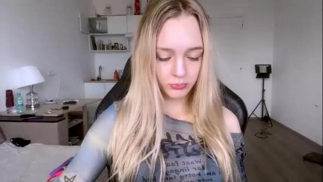 Image 10 of sailormoon666_ Stream on Chaturbate on 4 months ago