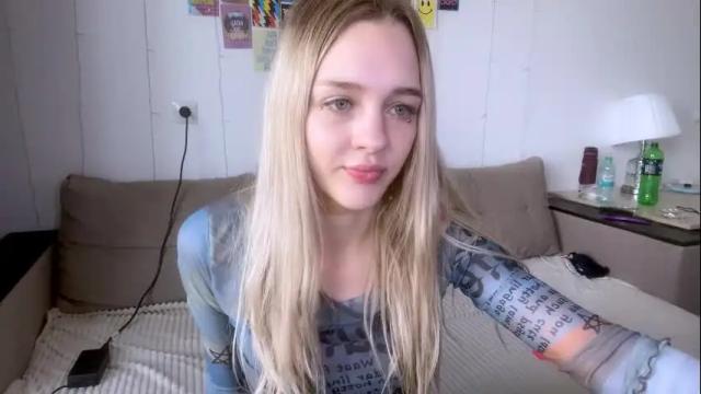 Image 6 of sailormoon666_ Stream on Chaturbate on 4 months ago