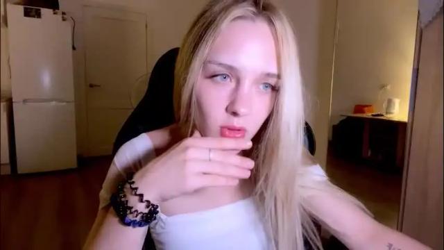 Image 12 of sailormoon666_ Stream on Chaturbate on 2 months ago