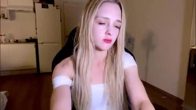 Image 6 of sailormoon666_ Stream on Chaturbate on 2 months ago