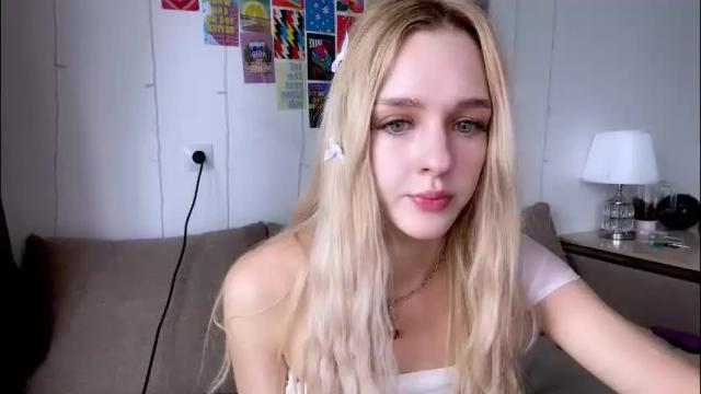 Image 10 of sailormoon666_ Stream on Chaturbate on 2 months ago